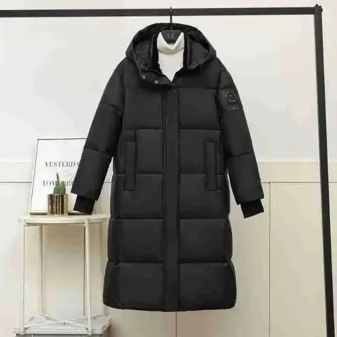 2024 neue Verdicken Schnee Parkas Mode Winddicht Glänzend Unten Baumwolle Mit Kapuze Frauen Jacke Winter Lose Lange Mantel Kleidung Damen