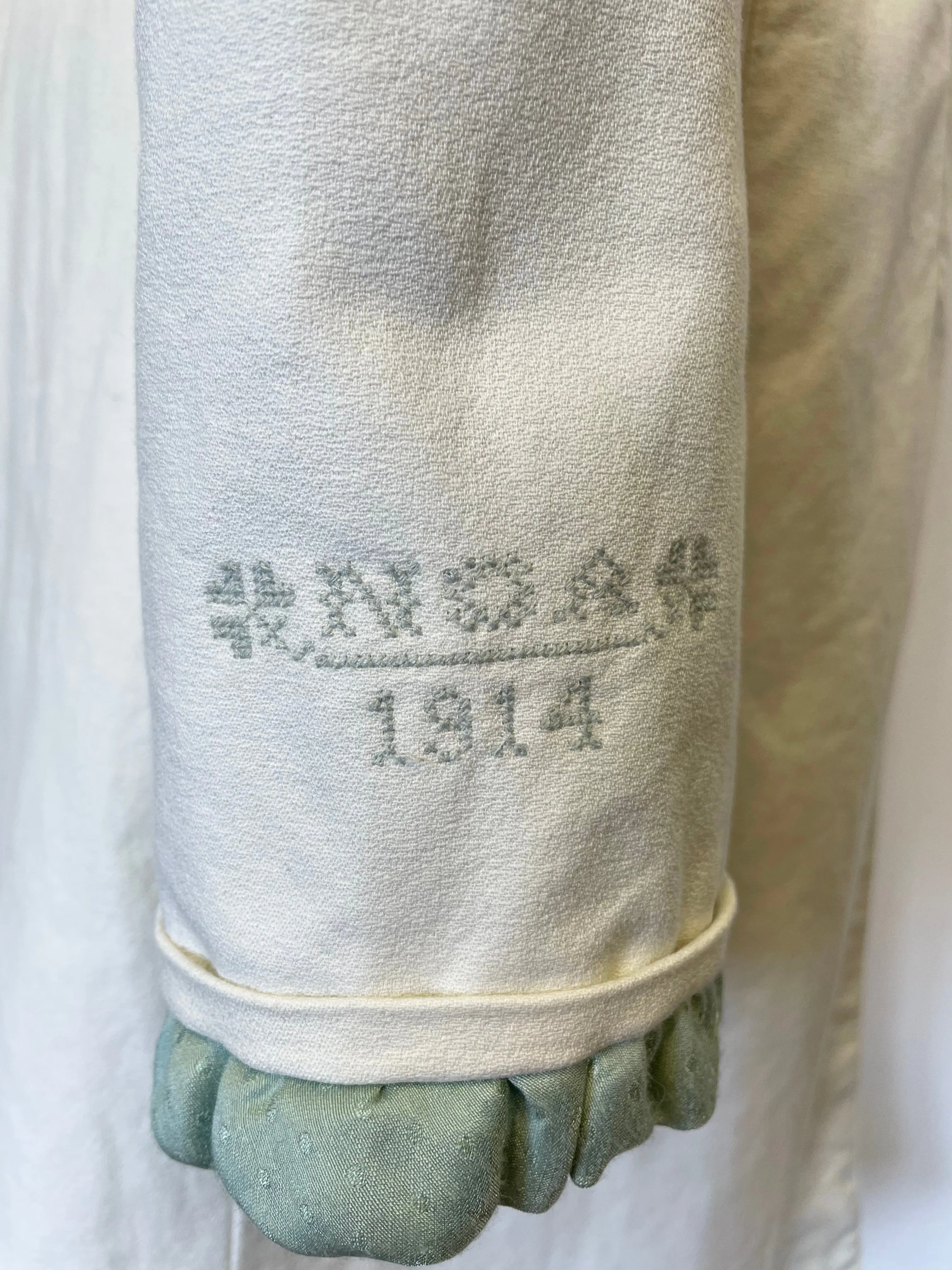 BALTIC BY NOA NOA IVORY & GREEN TRIM QUILTED PADDED LINING KNEE LENGTH  COAT SIZE S