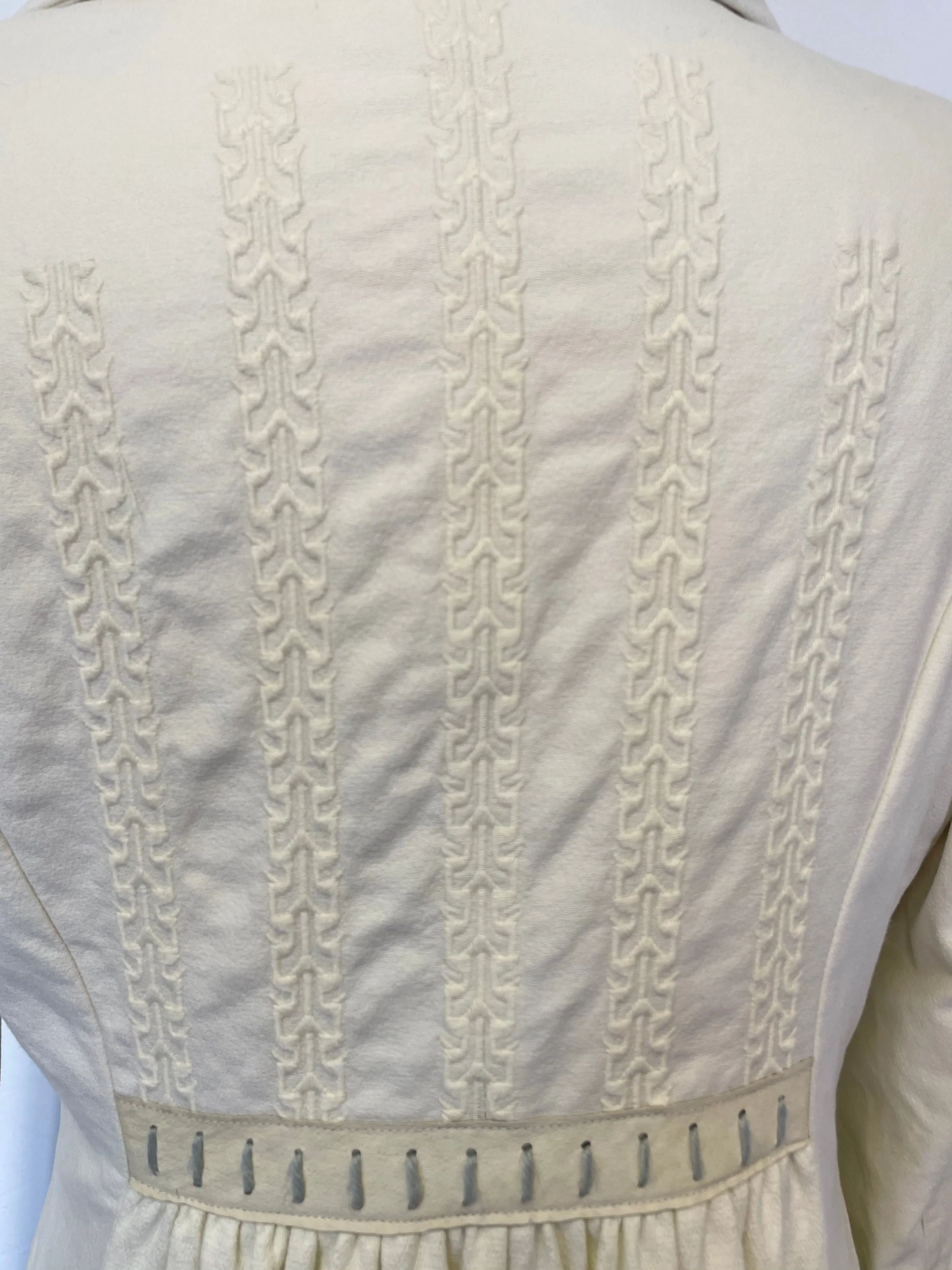 BALTIC BY NOA NOA IVORY & GREEN TRIM QUILTED PADDED LINING KNEE LENGTH  COAT SIZE S