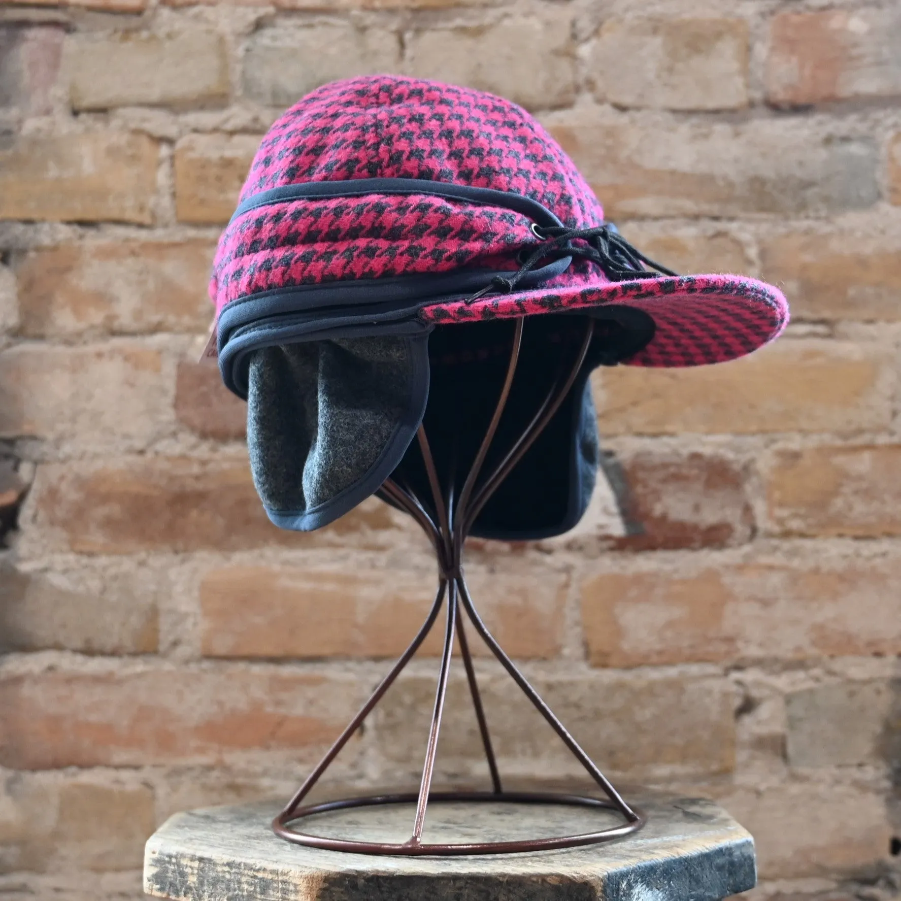 Crown Cap Ladies Wool Blend Railroad Hat in Pink and Charcoal