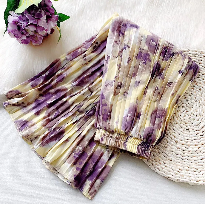 Floral Pleated Skirt