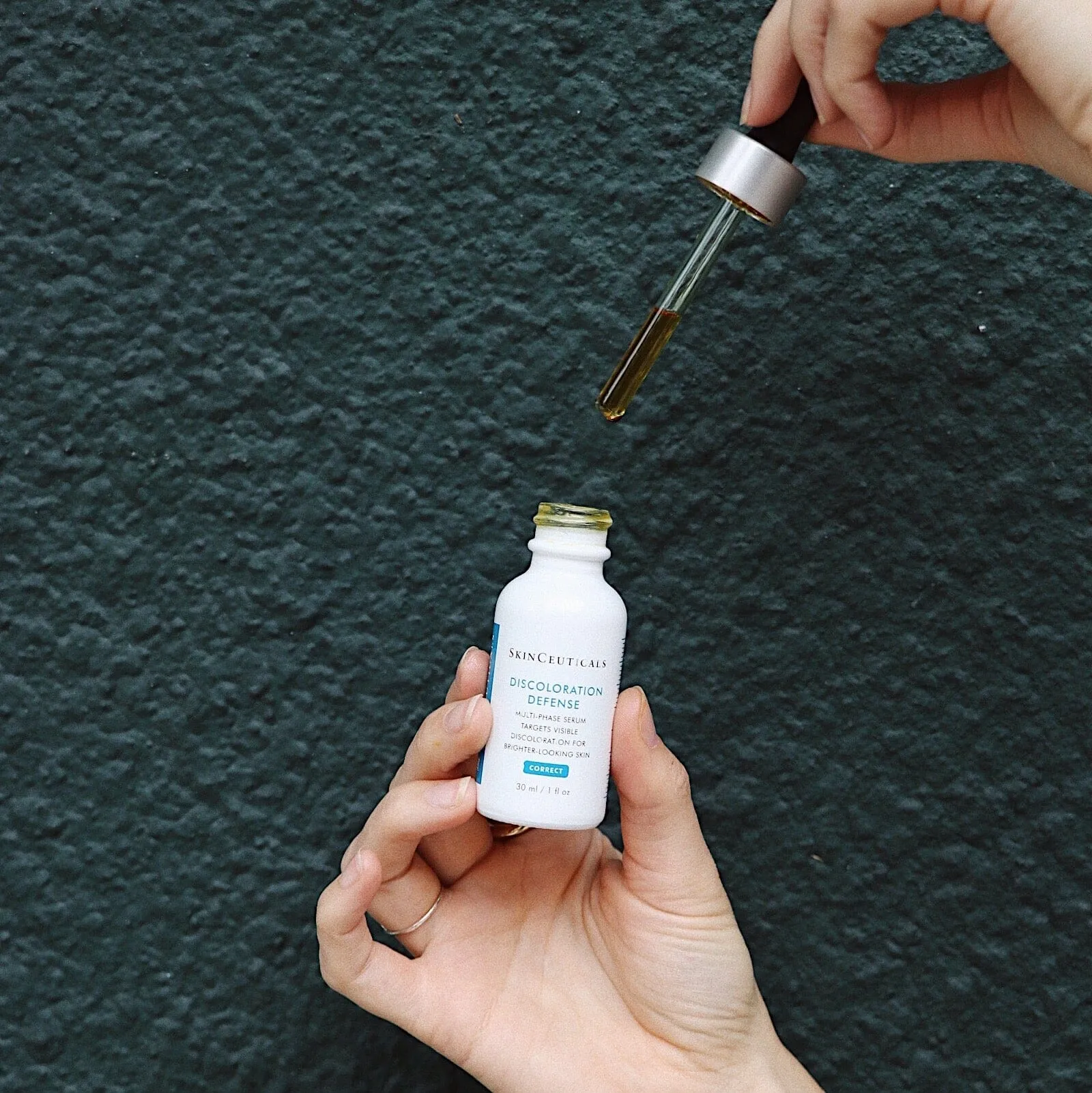 SkinCeuticals Discoloration Defense