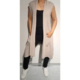 Sleeveless Gilet with Pockets