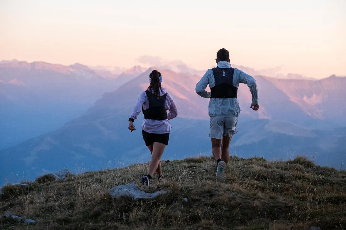 Unisex Trail Running Bag 10L - Sold With 1L Water Bladder