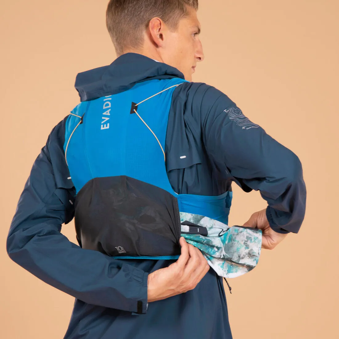 Unisex Trail Running Bag 10L - Sold With 1L Water Bladder